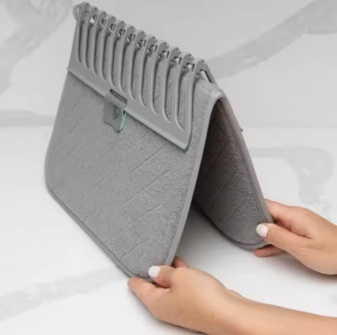 2 In 1 Dish Drying Mat, Foldable Dish Drying Rack, Kitchen Countertop Drying Mat, Non Slip Waterproof Dish Drying Rack