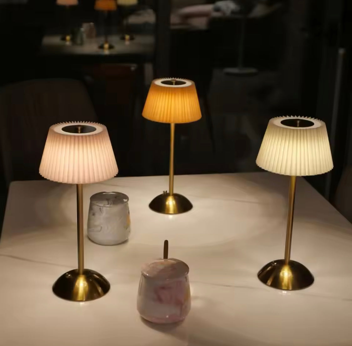 Nordic Decorative Lamp With Metal Base, 3 Colors Dimmable Shaded Night Lamp, Cordless Desk Lamp, Soft Light For Living Room Bedroom