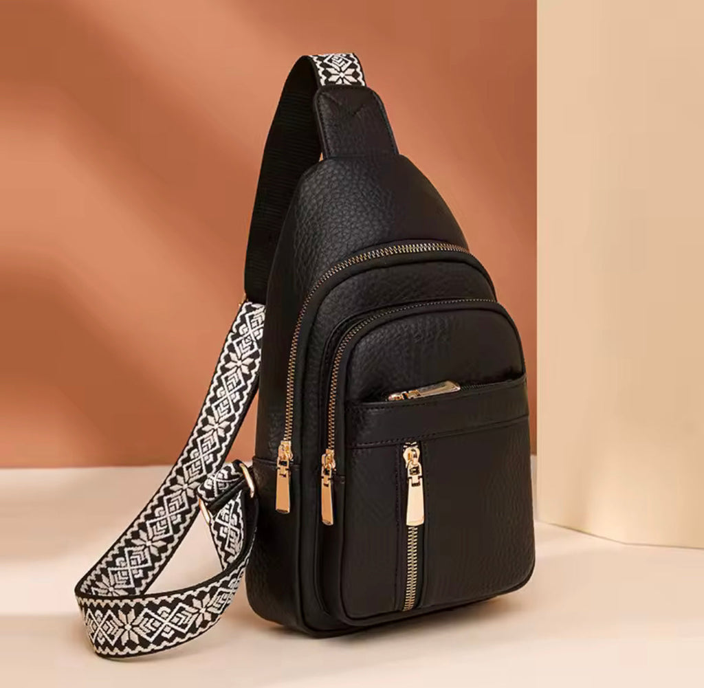 Casual Unisex PVC Crossbody Bag, Zipper Fancy Bag For Women, Fashionable Women Daily Use Bag