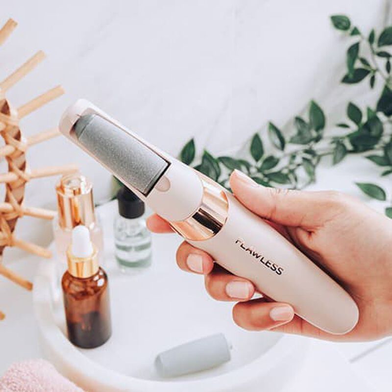 (Free Home Delivery With Allow to Open) USB Rechargeable Pedicure Feet Callus Remover